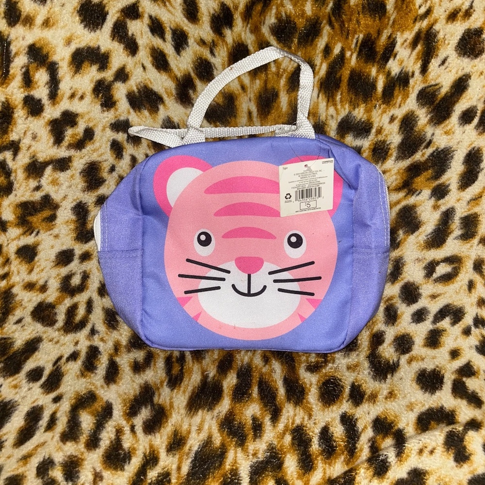 Lunch box